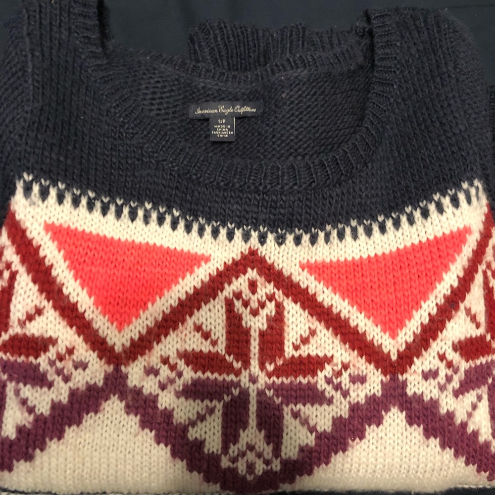 AEO sweater